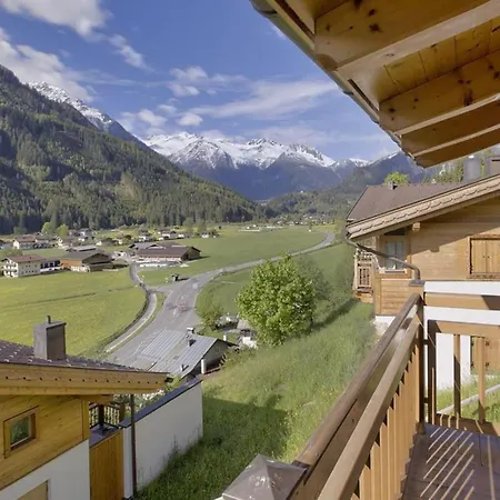 Schoeneben Waldkrone Holiday home *