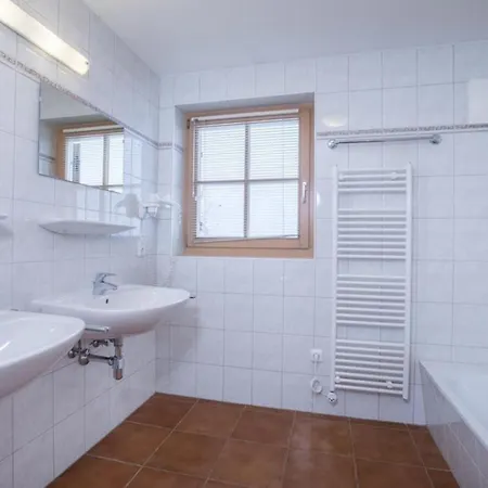 Nyaraló Schoeneben Waldkrone *