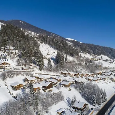 Schoeneben Waldkrone Nyaraló