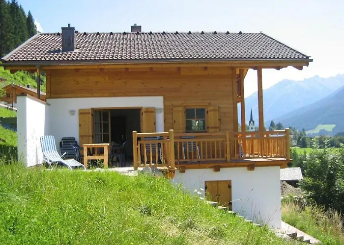 Vakantiehuis Schoeneben Waldkrone Wald im Pinzgau